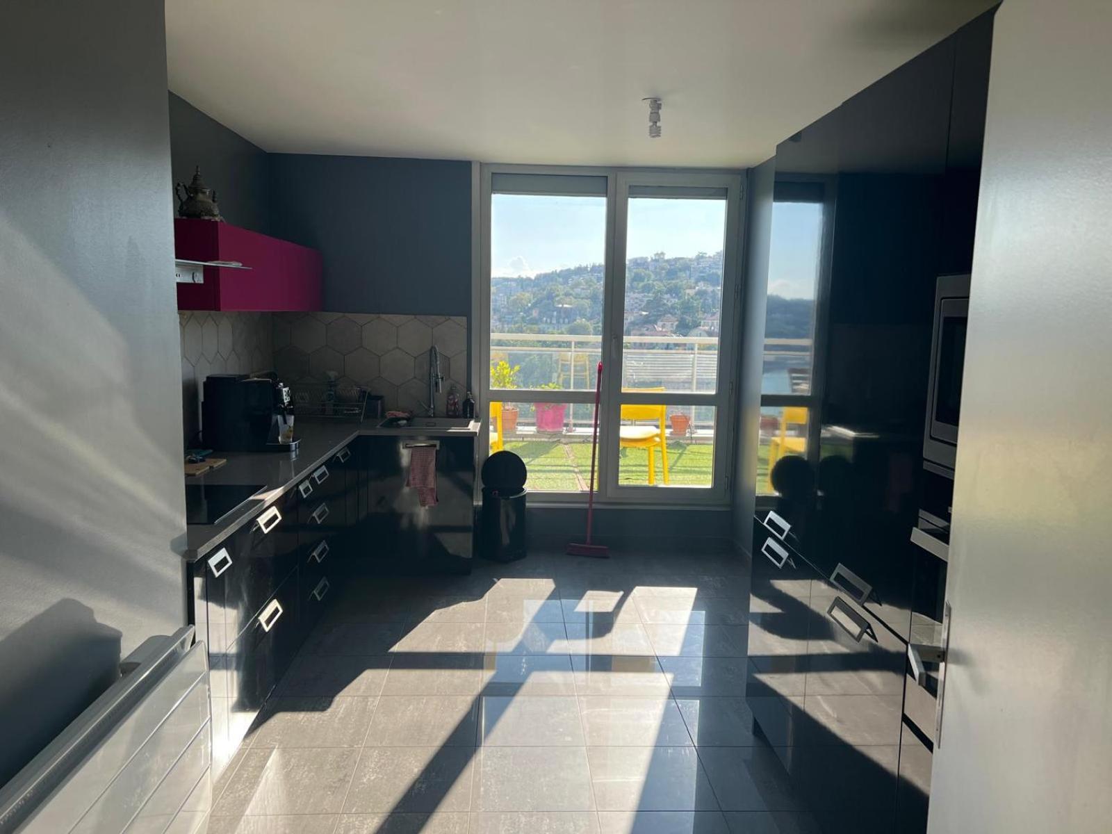 Chambre Dans Les Hauteurs De Lyon Proche Fourviere Chez L Hote 외부 사진